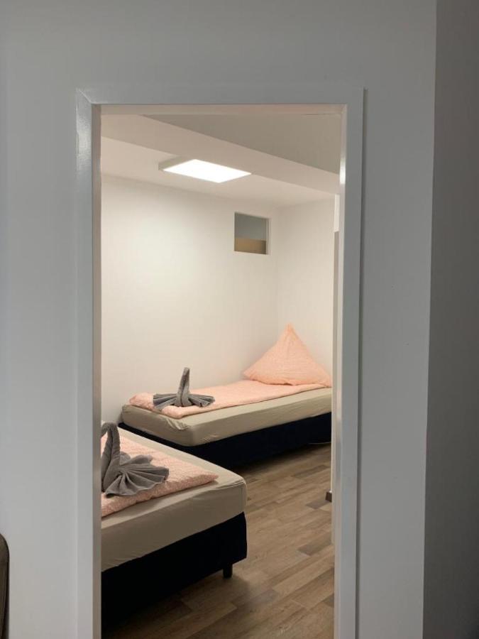Lovely Share Apartment Aachener Weiher Cologne Luaran gambar