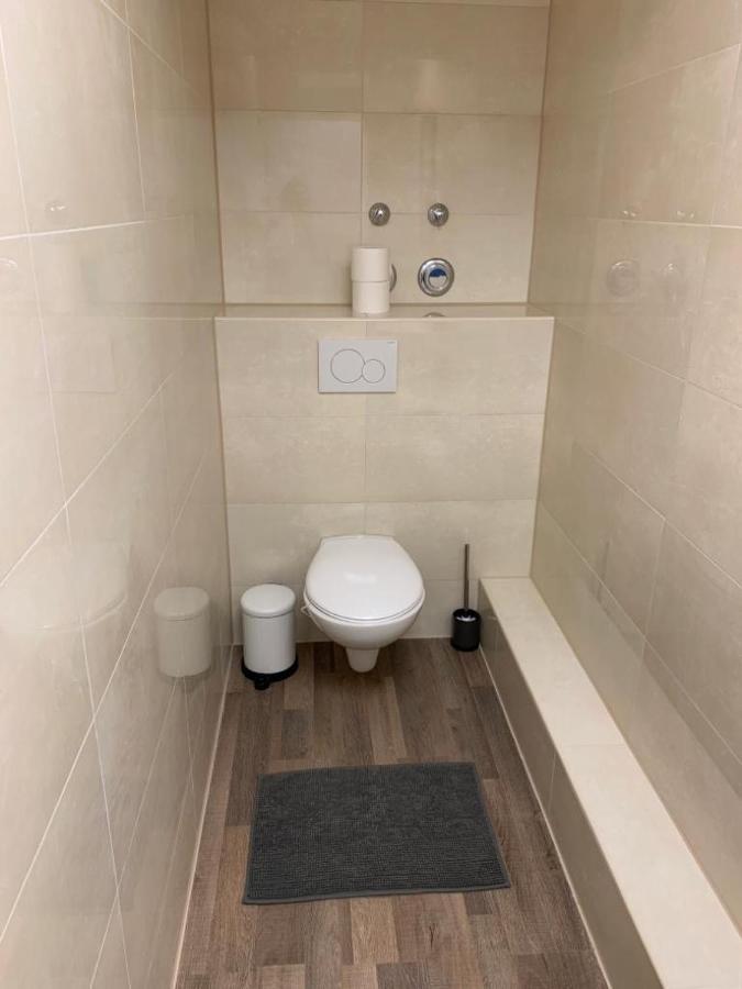 Lovely Share Apartment Aachener Weiher Cologne Luaran gambar